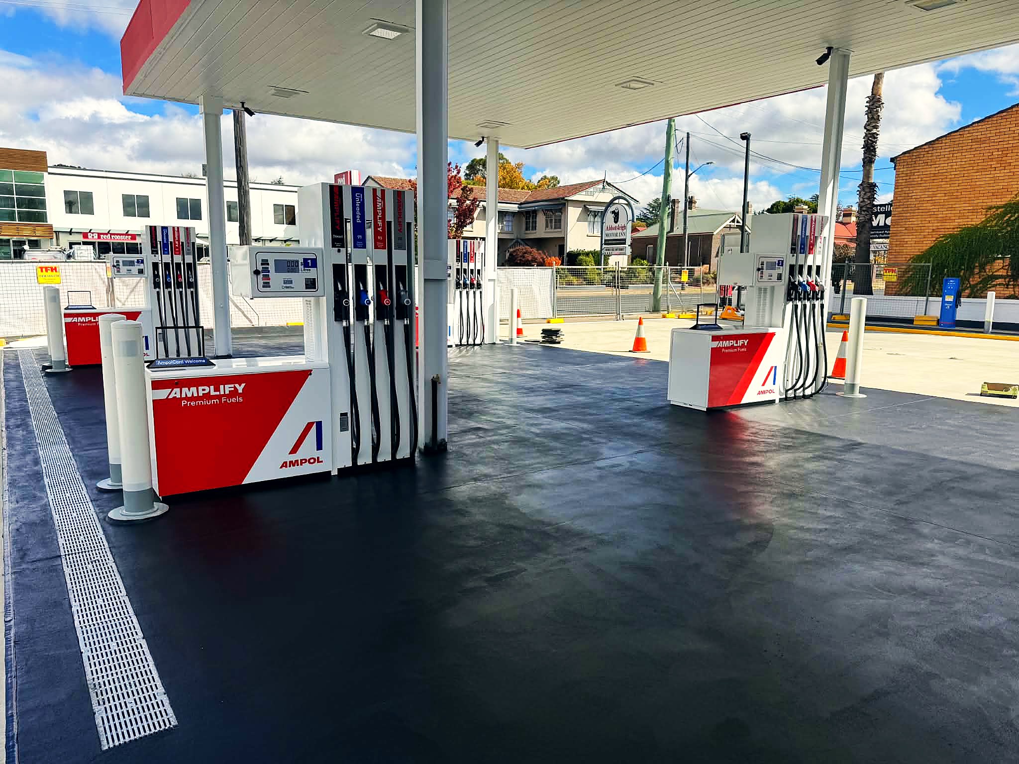 Ampol Armidale, New South Wales fuel site project: tank removal (photo 1)